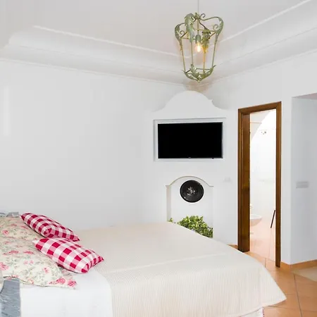Torre Le Nocelle Sleeps 10 Pool Air Con Wifi Vila Positano