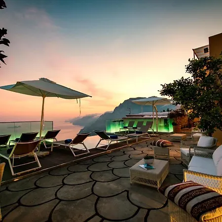 Torre Le Nocelle Sleeps 10 Pool Air Con Wifi * Positano